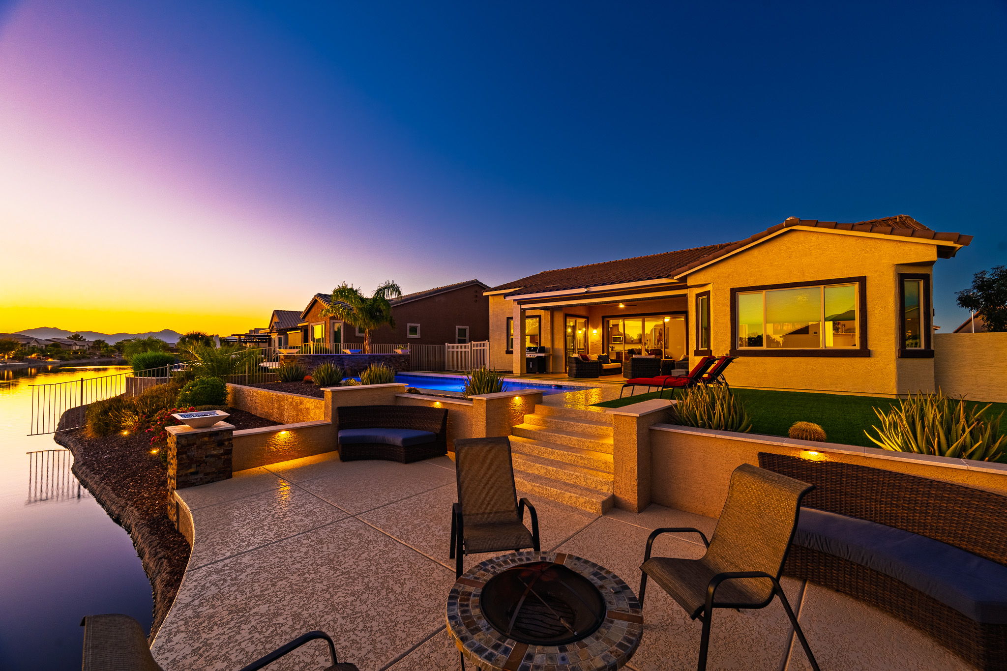  Photo 52