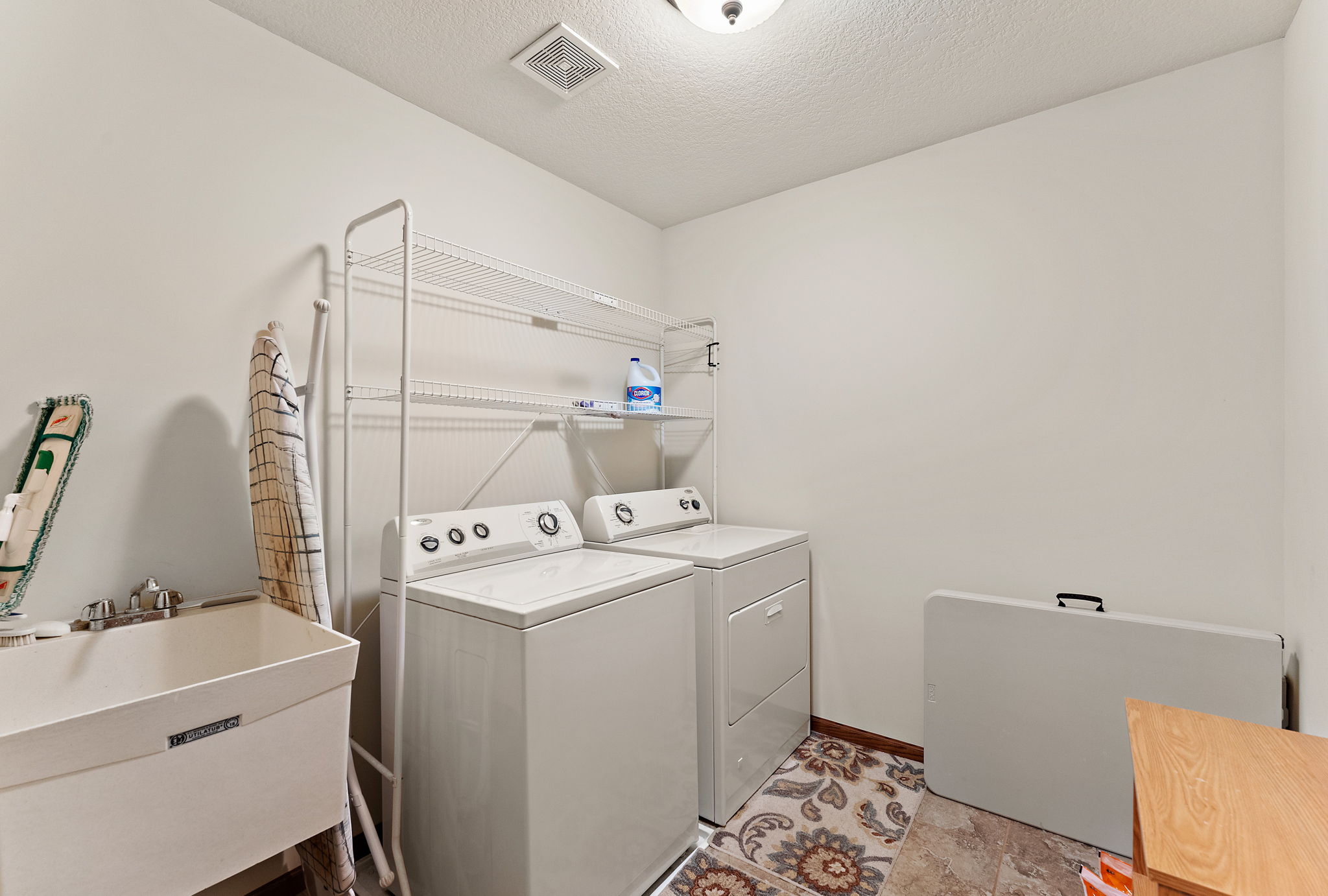 UAV Vision Media (2)