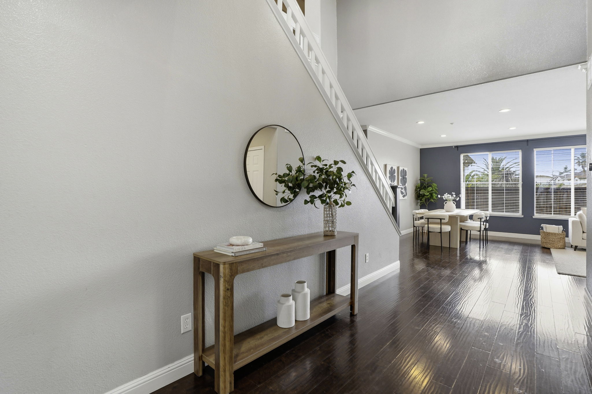 Elegant Foyer