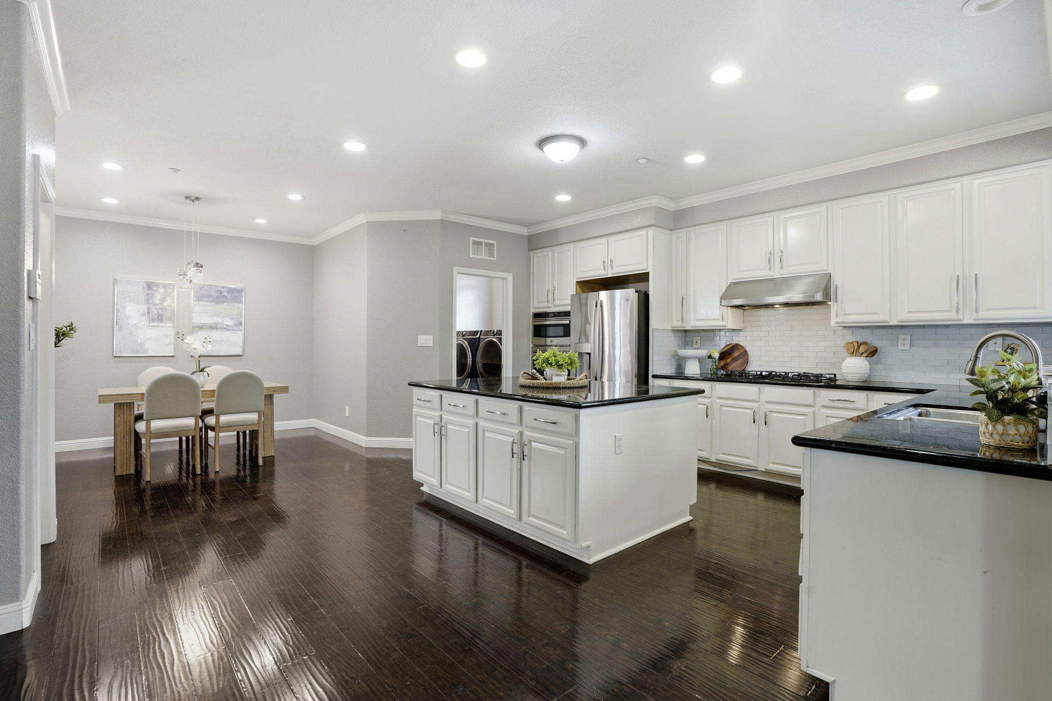 Gourmet Kitchen
