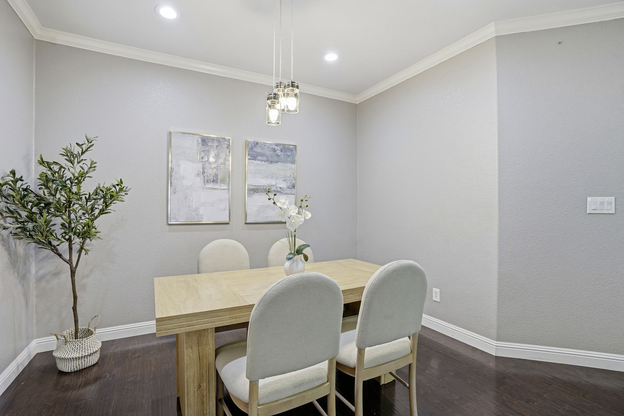 Informal Dining