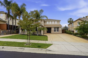 Potential sideyard access