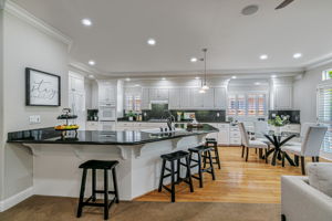 016_417 Belmont Ave