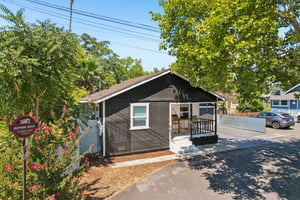 Douglas Blvd-S2608-005.jpg