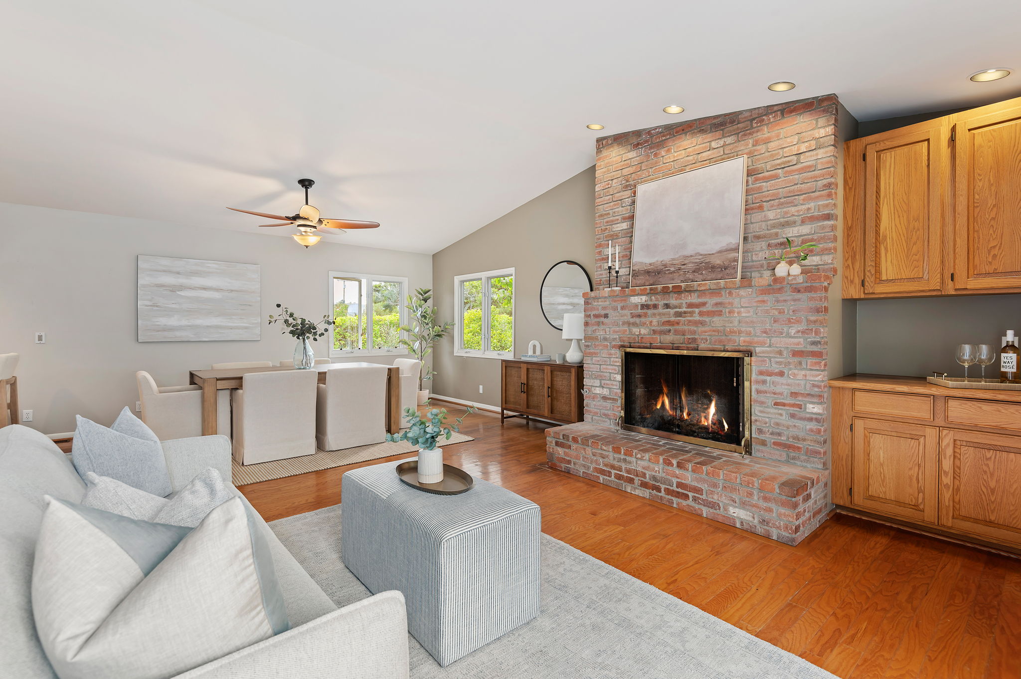 16 - Family Room