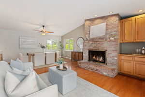 16 - Family Room