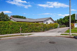 38 - Private Driveway