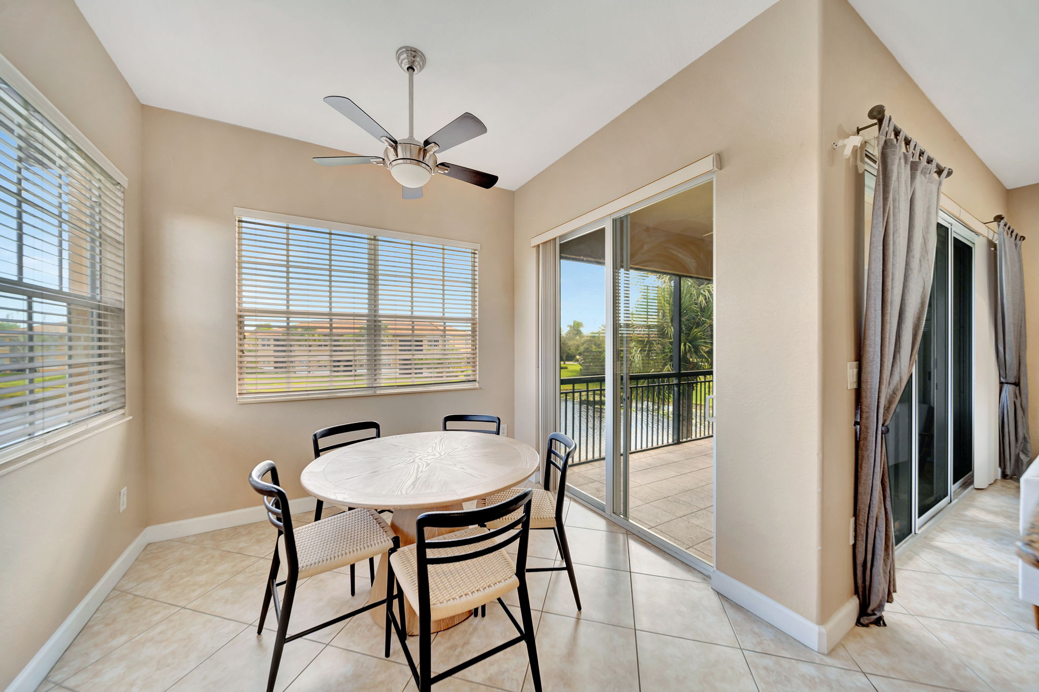 2813 Day Ave, Miami, FL 33133, US Photo 23