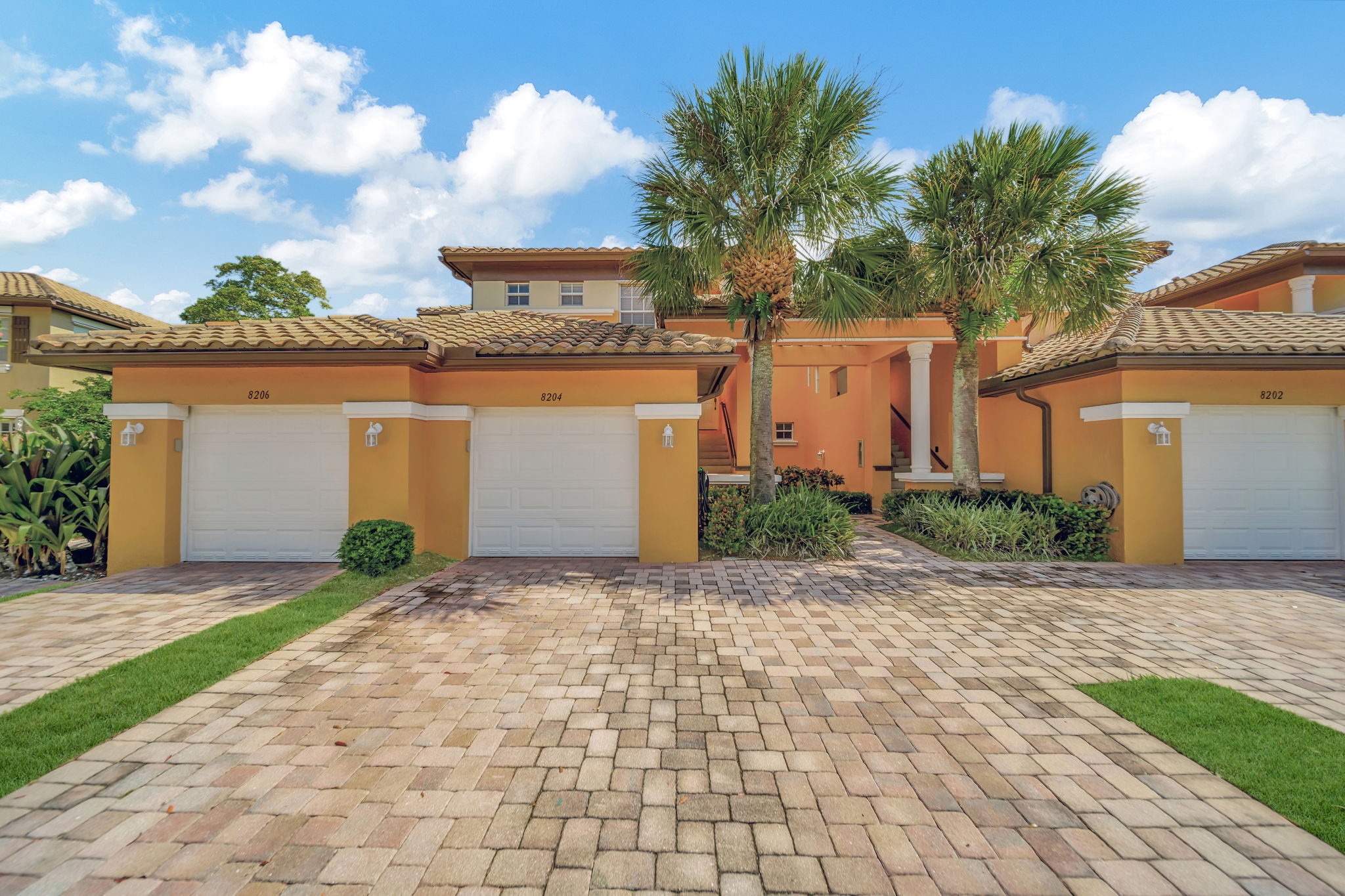 2813 Day Ave, Miami, FL 33133, US Photo 3