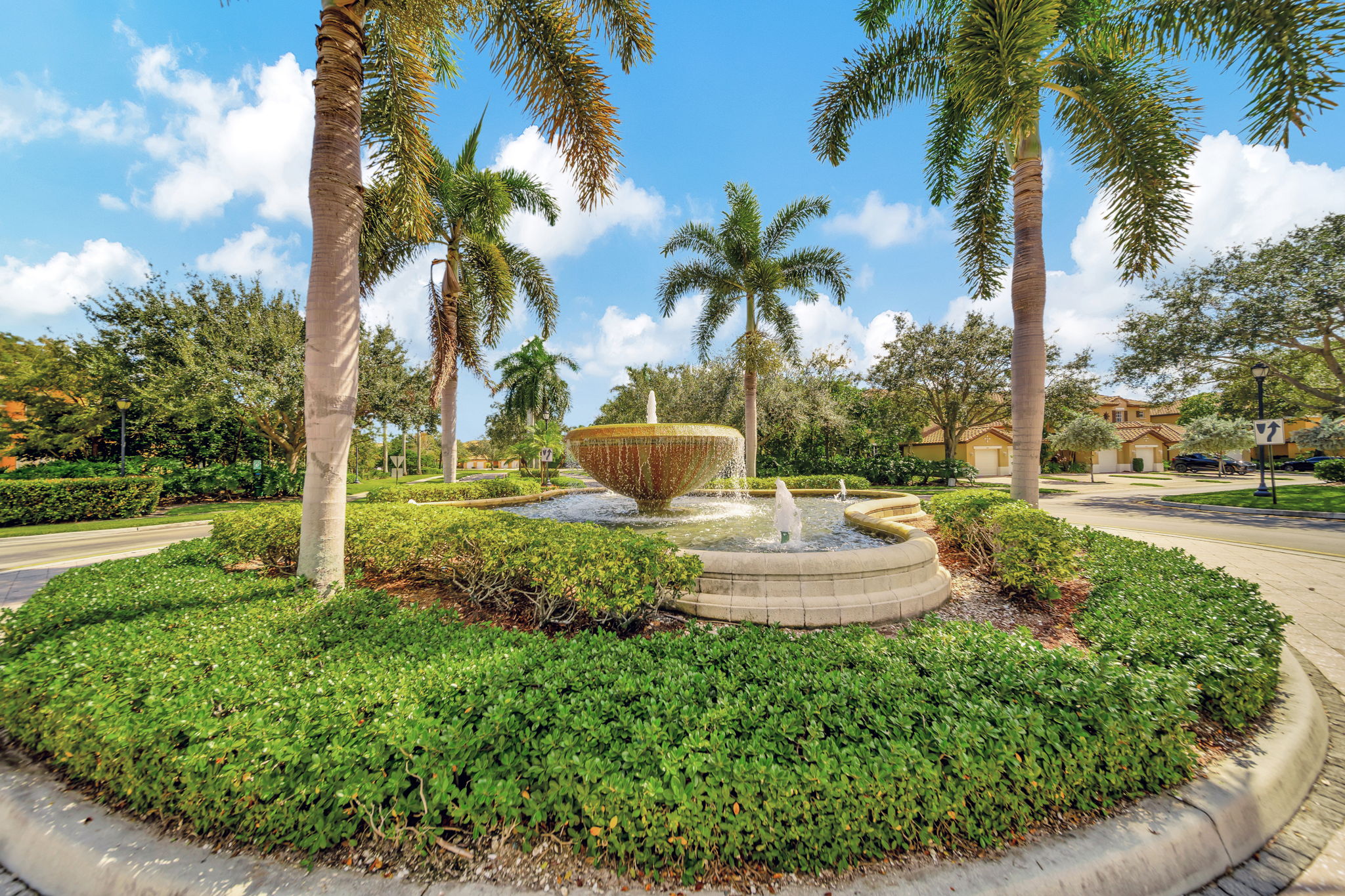 2813 Day Ave, Miami, FL 33133, US Photo 56