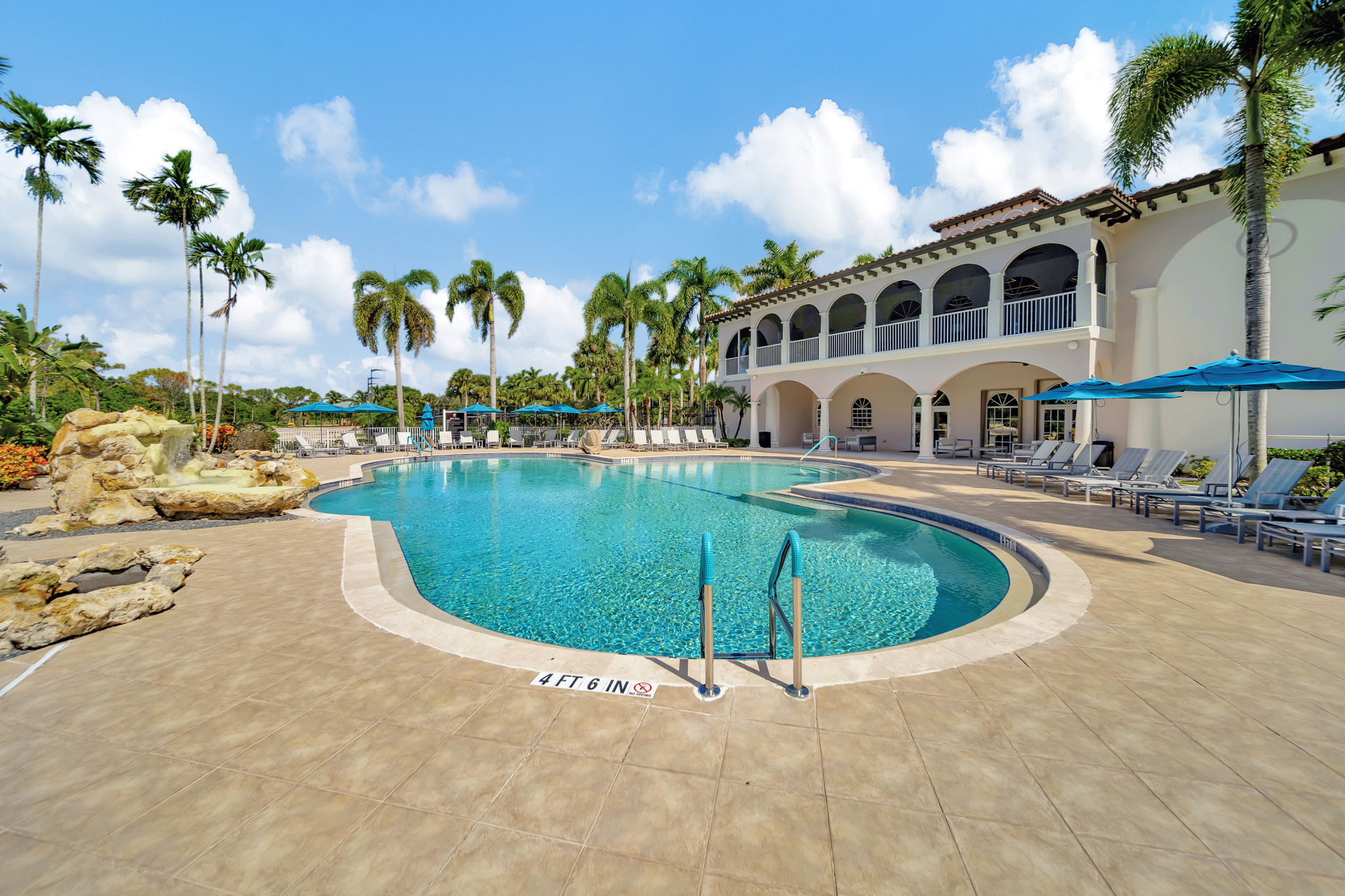 2813 Day Ave, Miami, FL 33133, US Photo 69