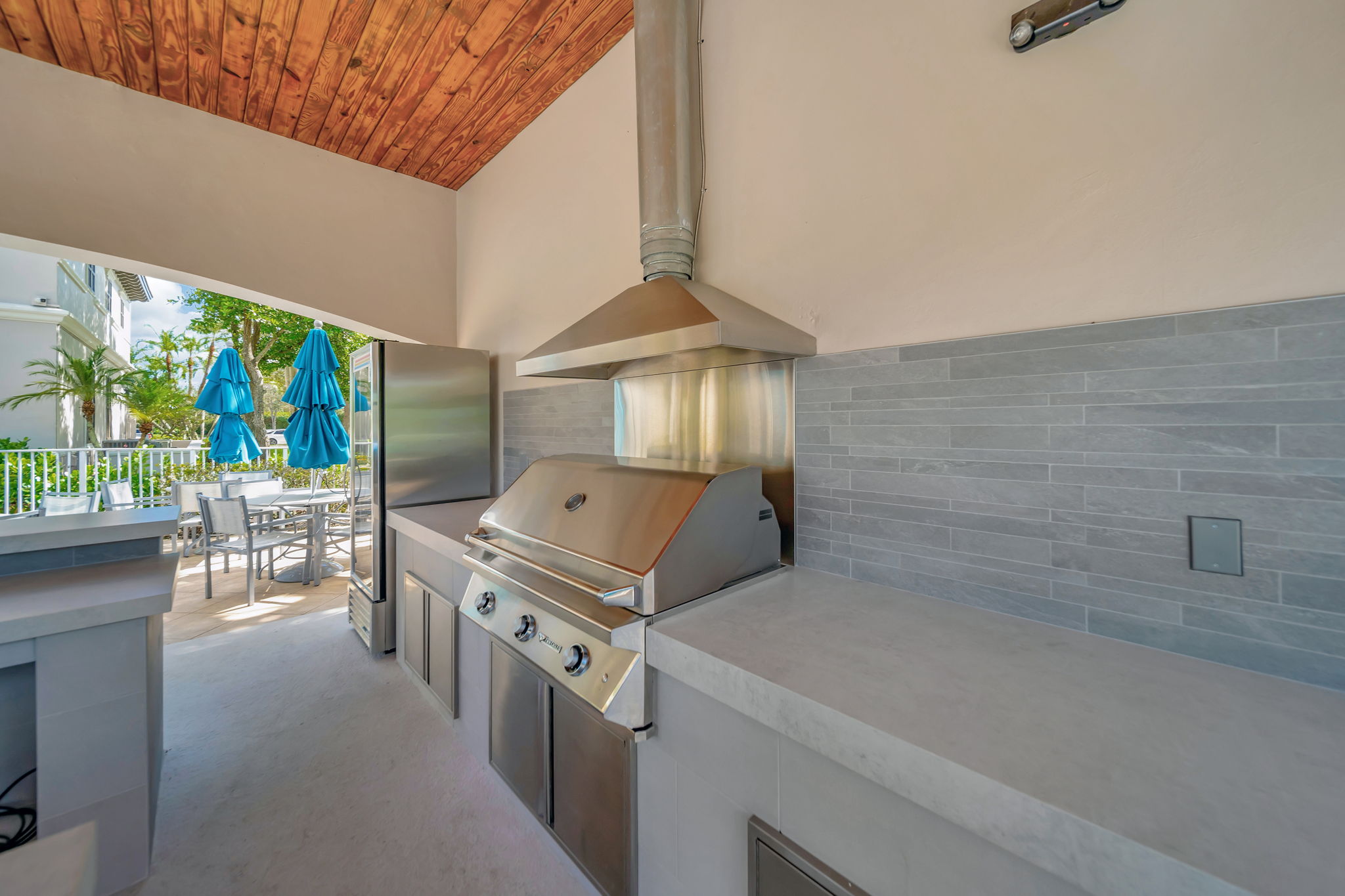 2813 Day Ave, Miami, FL 33133, US Photo 72
