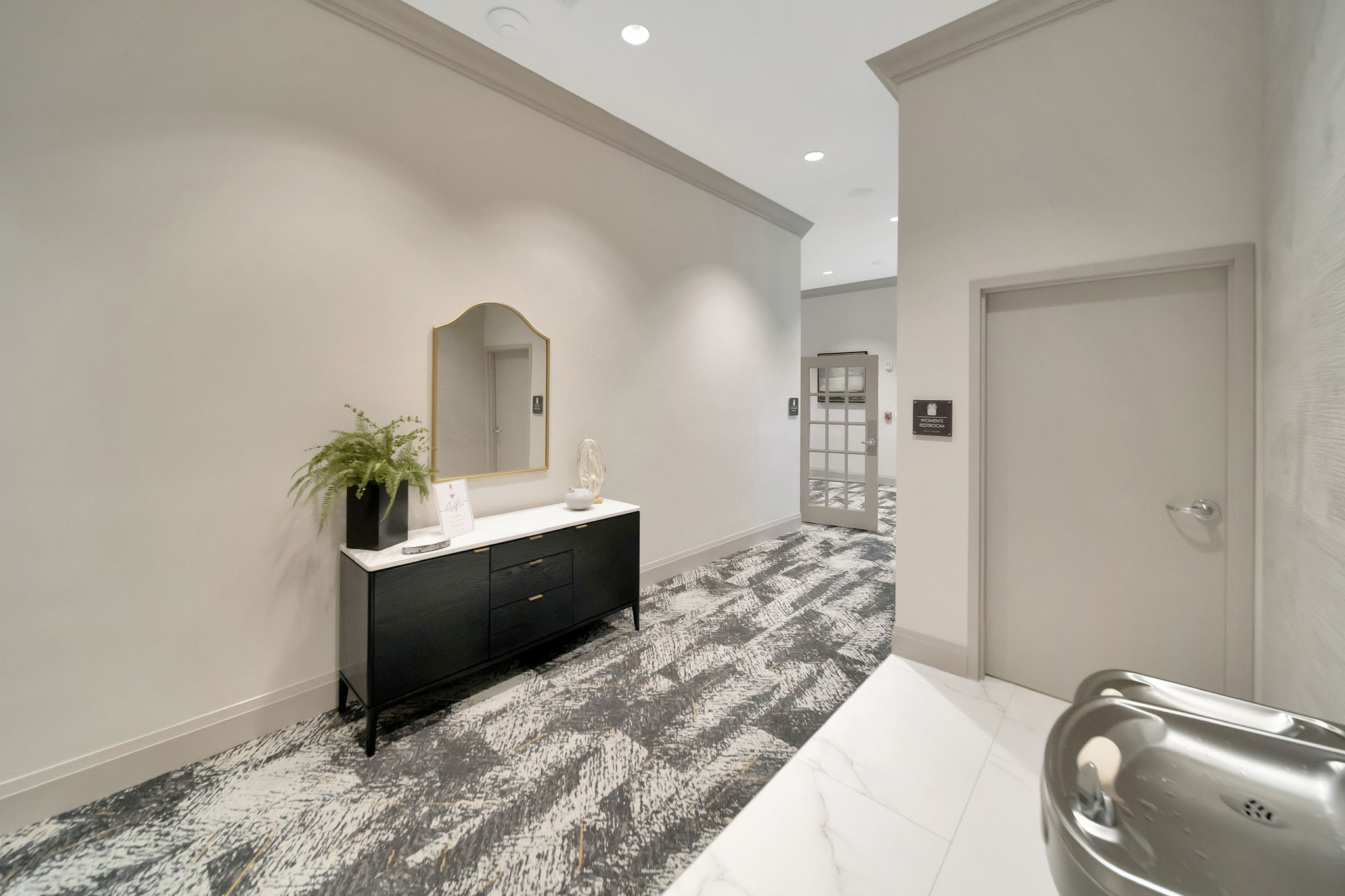 2813 Day Ave, Miami, FL 33133, US Photo 78