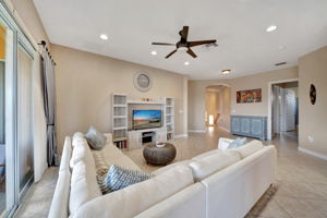 2813 Day Ave, Miami, FL 33133, US Photo 24