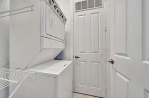 2813 Day Ave, Miami, FL 33133, US Photo 36