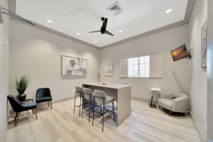 2813 Day Ave, Miami, FL 33133, US Photo 75