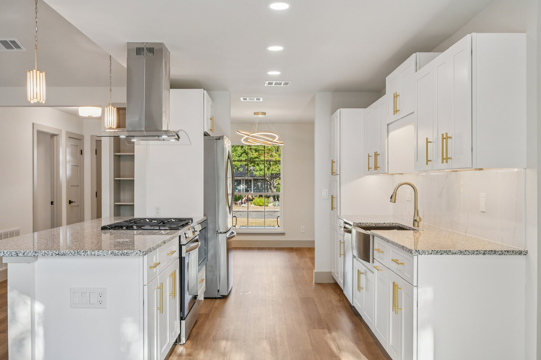 Oakridge Pass-S1910-016.jpg