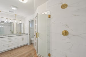 Oakridge Pass-S1910-045.jpg