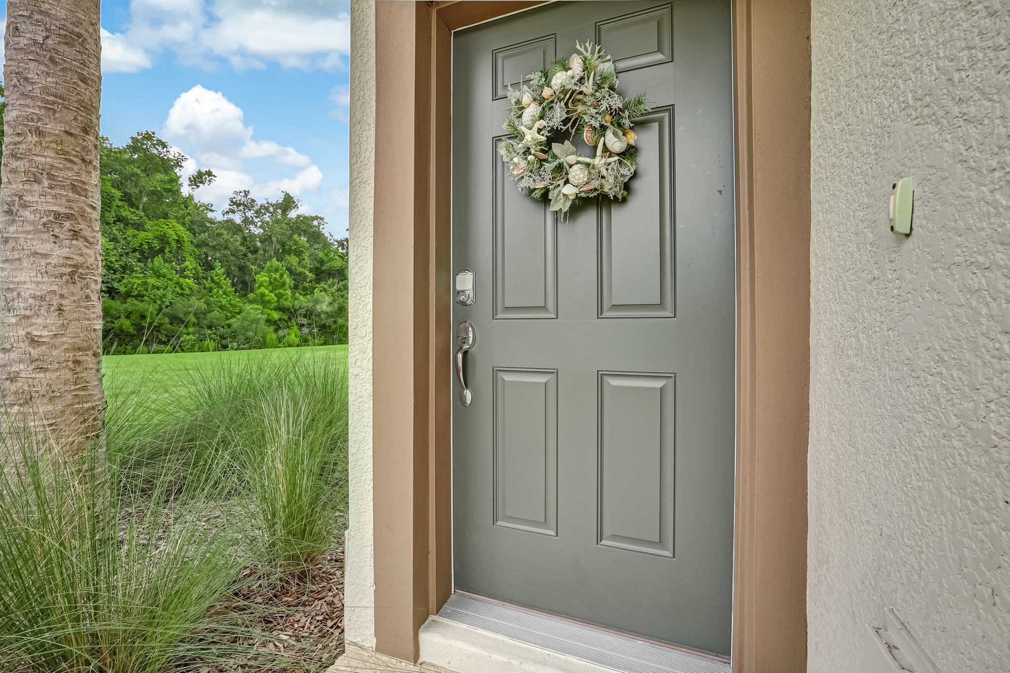 Front Entry Detail