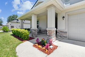 Front Entry Detail