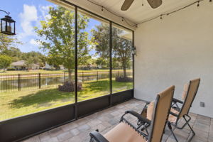 Screened-in Porch