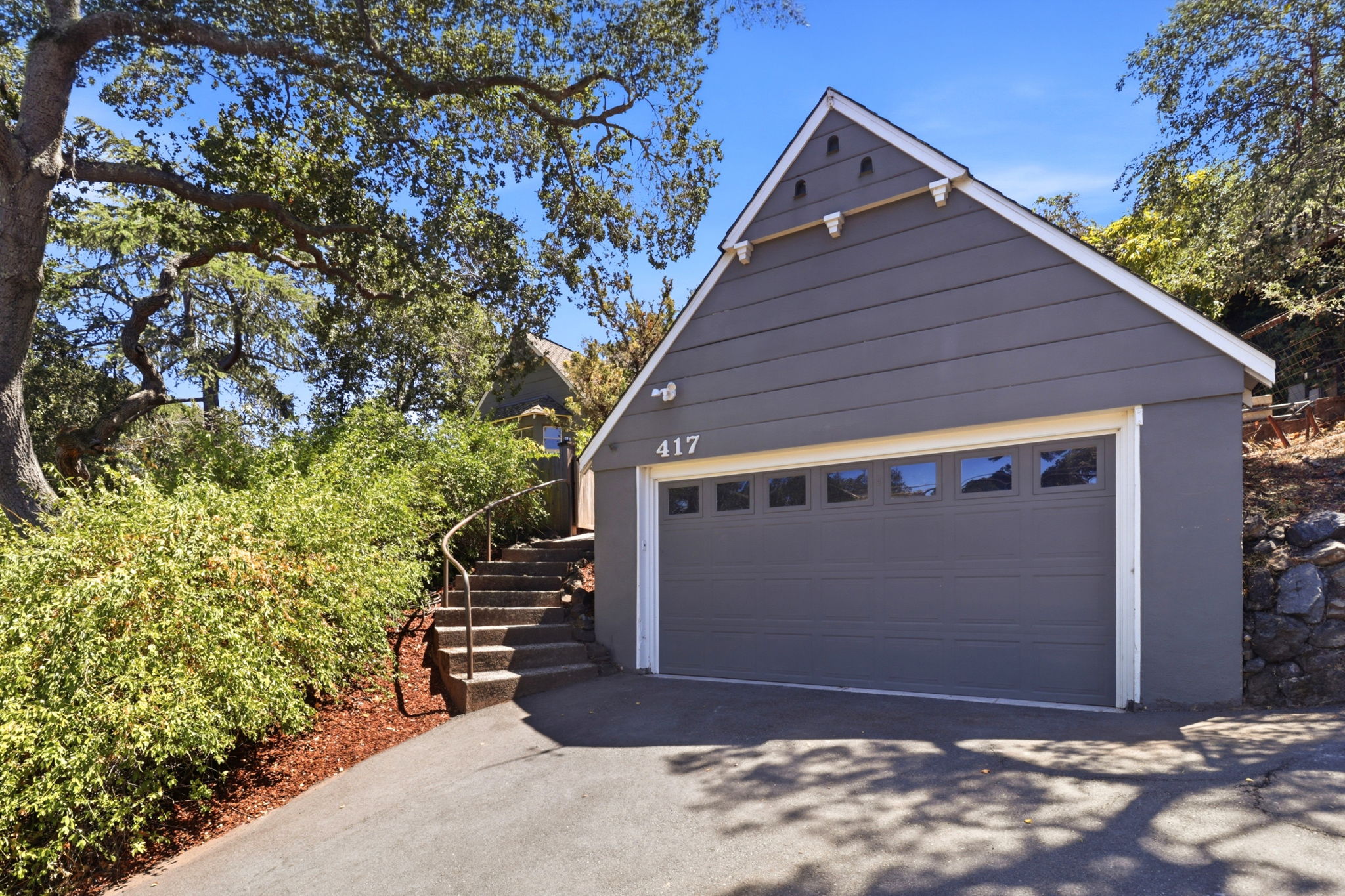 004_F8_417 Palomar Drive