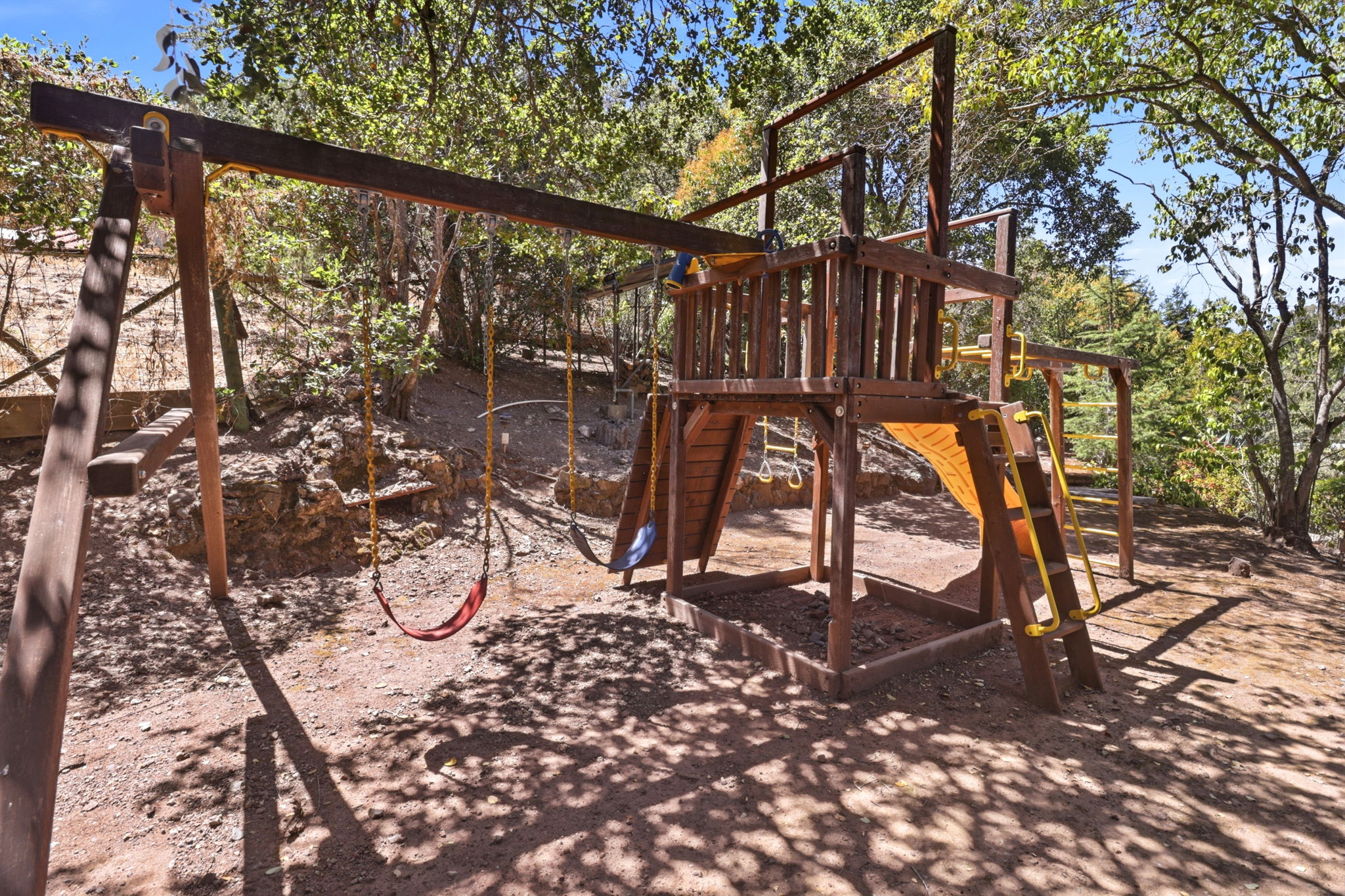 070_F8_417 Palomar Drive