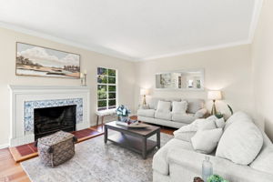 012_F8_417 Palomar Drive