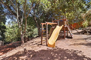 069_F8_417 Palomar Drive