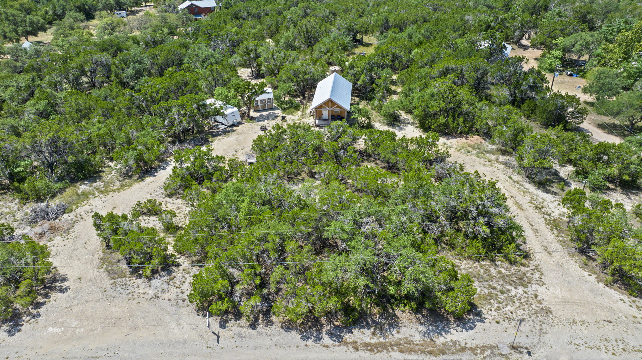  Photo 4
