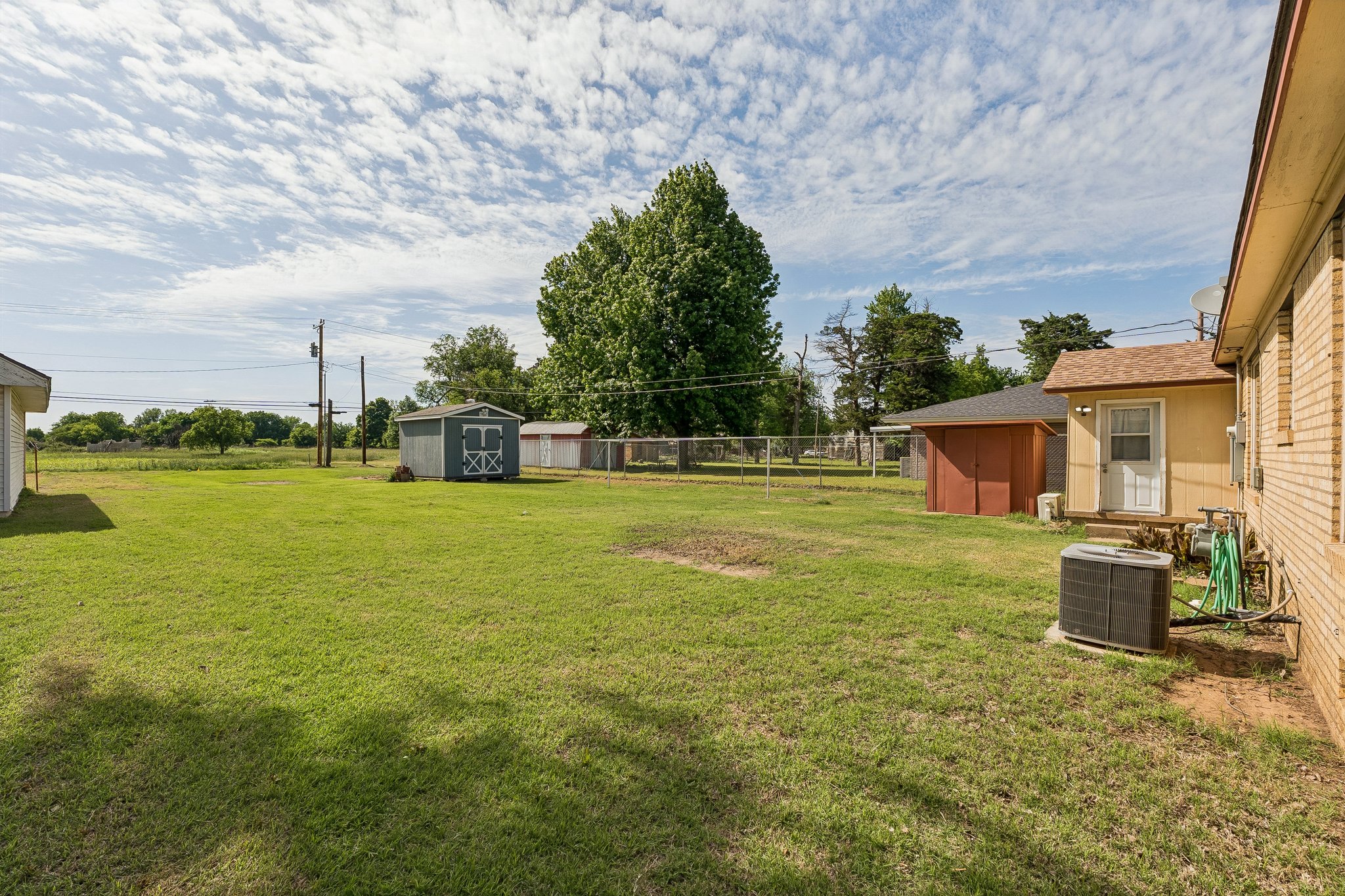 417 South Grand - Crescent - Linzy Nealis, Spaces Real Estate