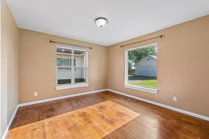 417 South Grand - Crescent - Linzy Nealis, Spaces Real Estate