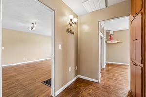 417 South Grand - Crescent - Linzy Nealis, Spaces Real Estate