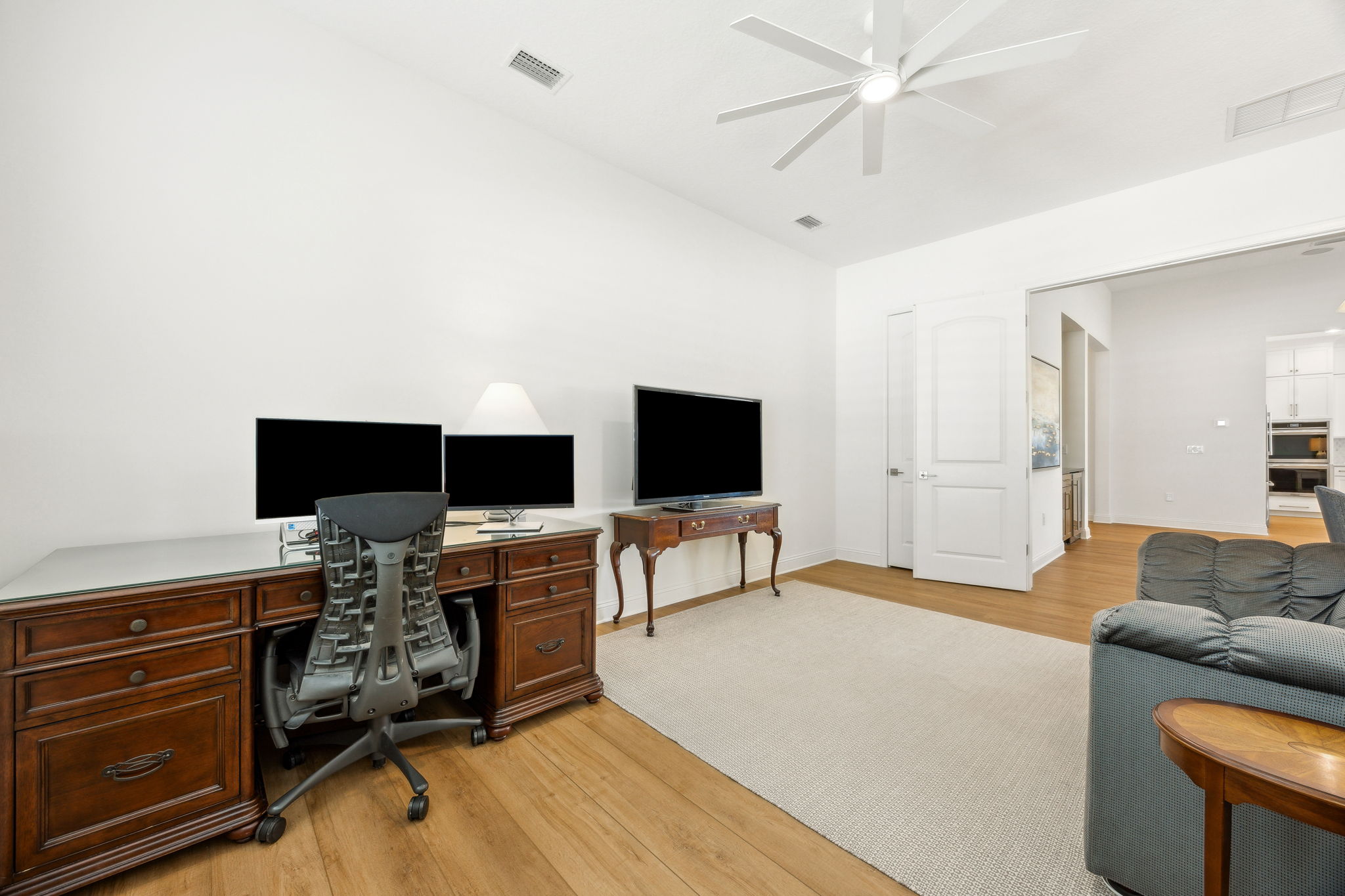 Bedroom/Office