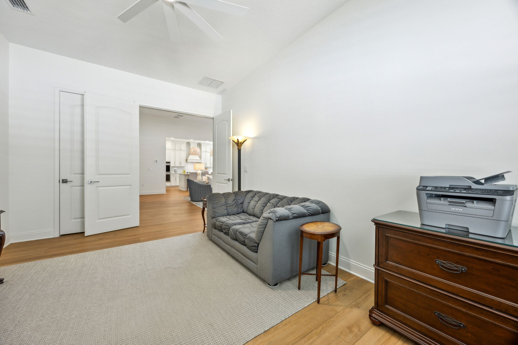 Bedroom/Office