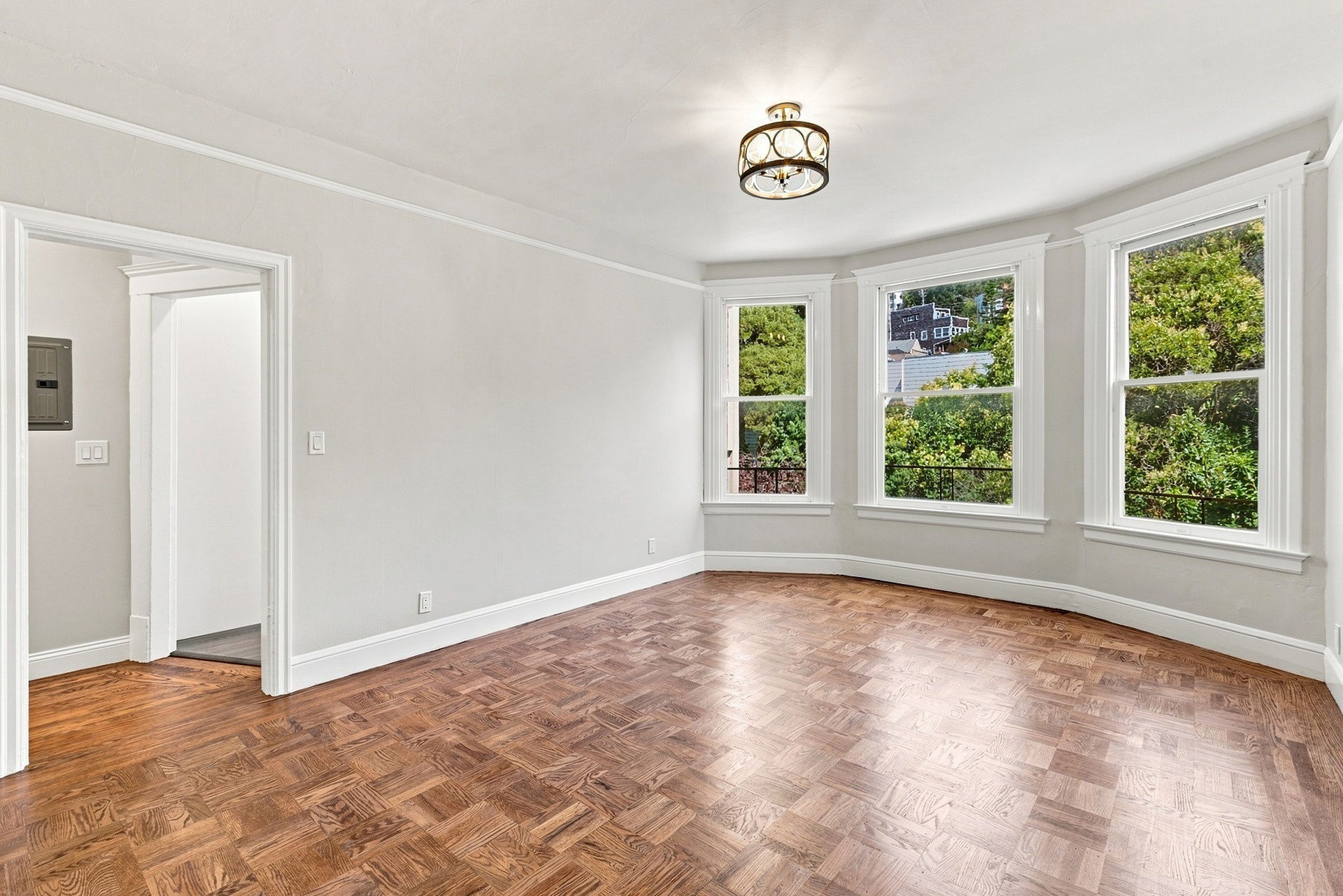 010_F8_4170 17th St 302