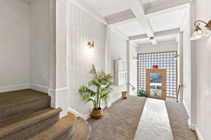 006_F8_4170 17th St 302