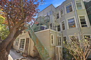 027_F8_4170 17th St 302