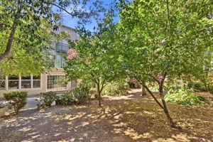 030_F8_4170 17th St 302