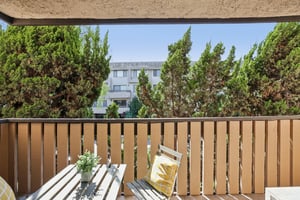 Elm Ave 213-S3108-029.jpg