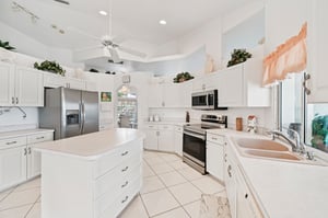 Beach View Ct-S0907-021.jpg