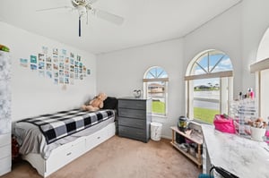 Beach View Ct-S0907-029.jpg