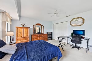 Beach View Ct-S0907-042.jpg