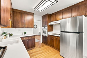 013_F8_4173 Colgate Way