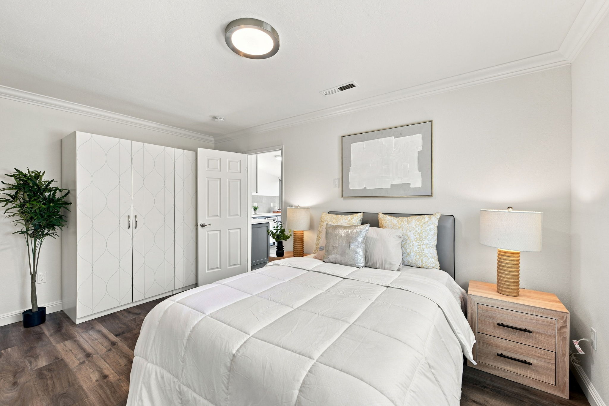 036_F8_41754 Covington Dr
