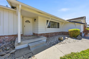 004_F8_41754 Covington Dr