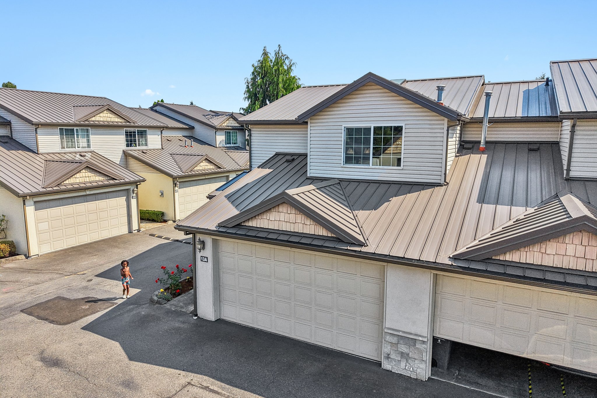 17th St 13A-S1408-038.jpg