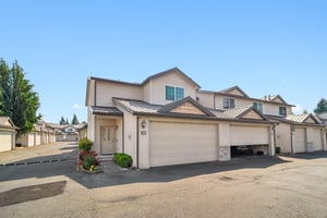 17th St 13A-S1408-002.jpg