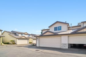 17th St 13A-S1408-003.jpg