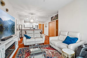 17th St 13A-S1408-008.jpg